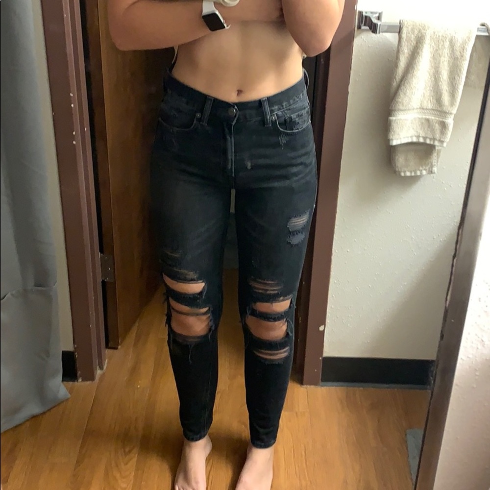 American Eagle black Mom Jeans